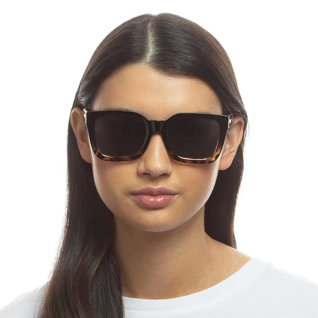 Aire Abstraction Sunglasses Black/ Tort