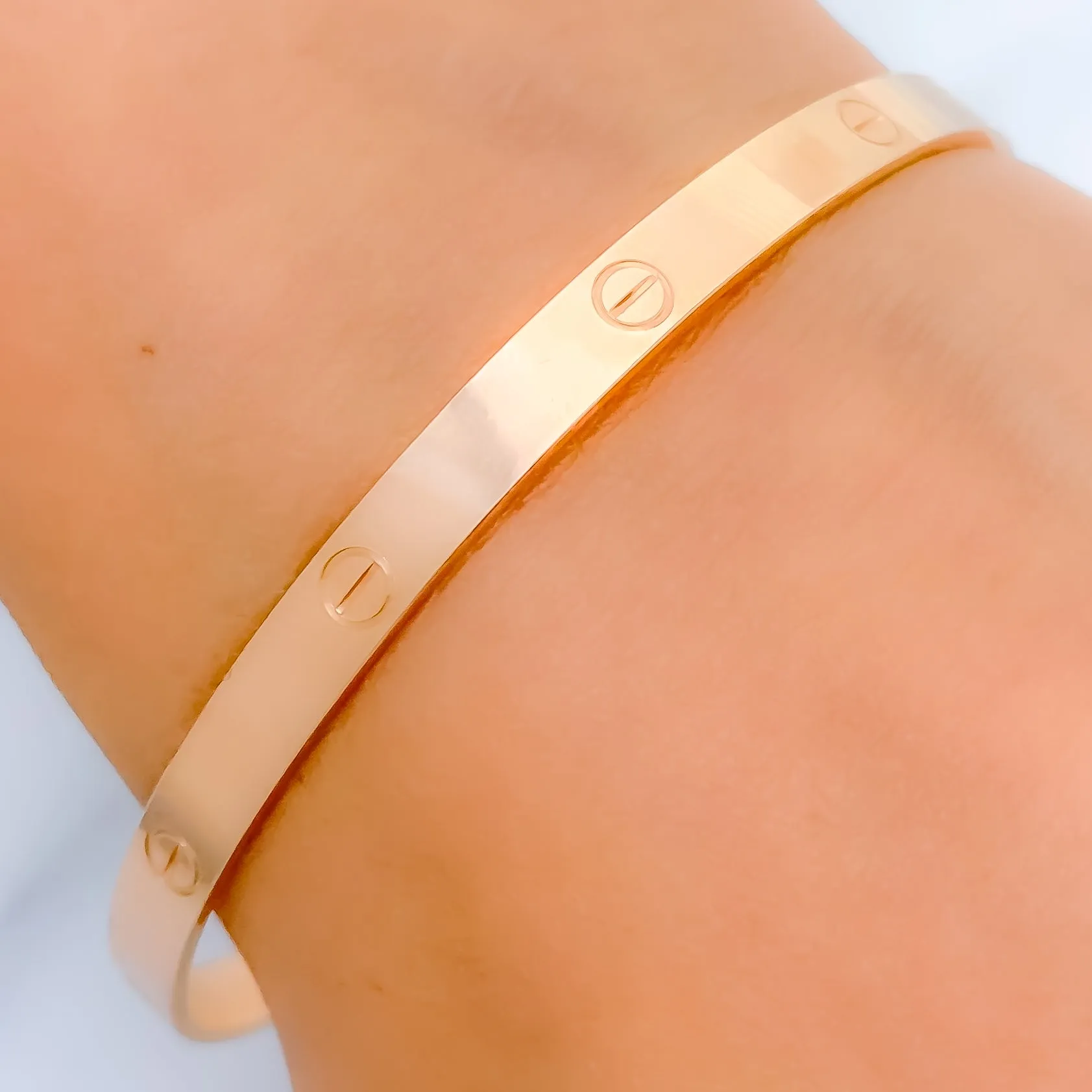 Attractive Rose Gold Bangle