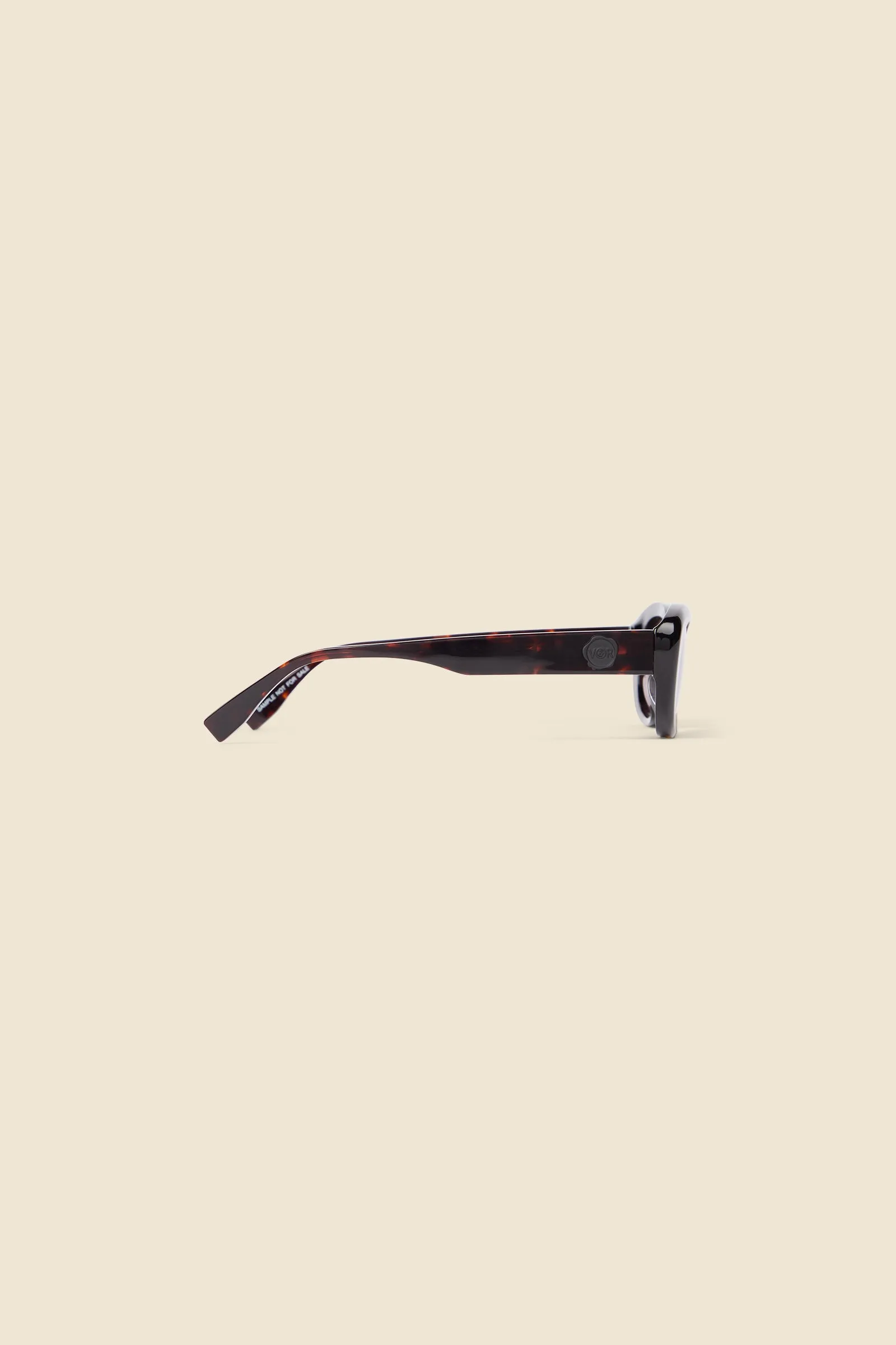 OVAL ACETATE SUNGLASSES